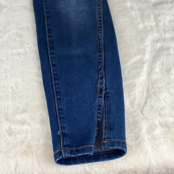 Anthropologie pilcro and the letterpress jeans - Picture 8 of 8